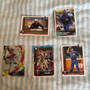 Minnesota twins baseball topps cards